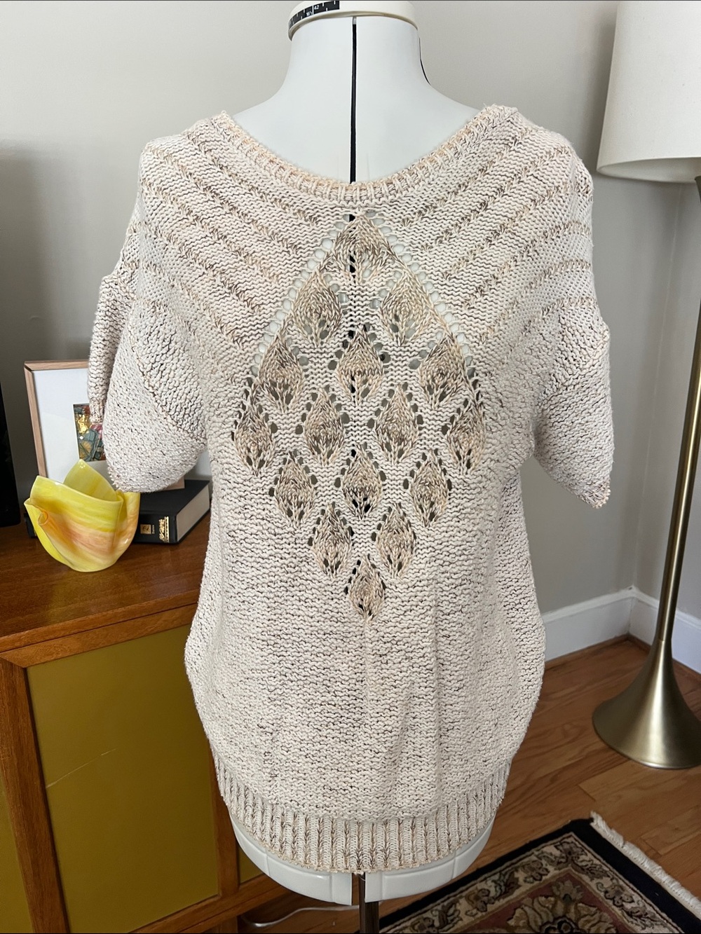 Vintage Union Made 80s Light Beige Open-Stitch Knit Women's Short Sleeve Sweater